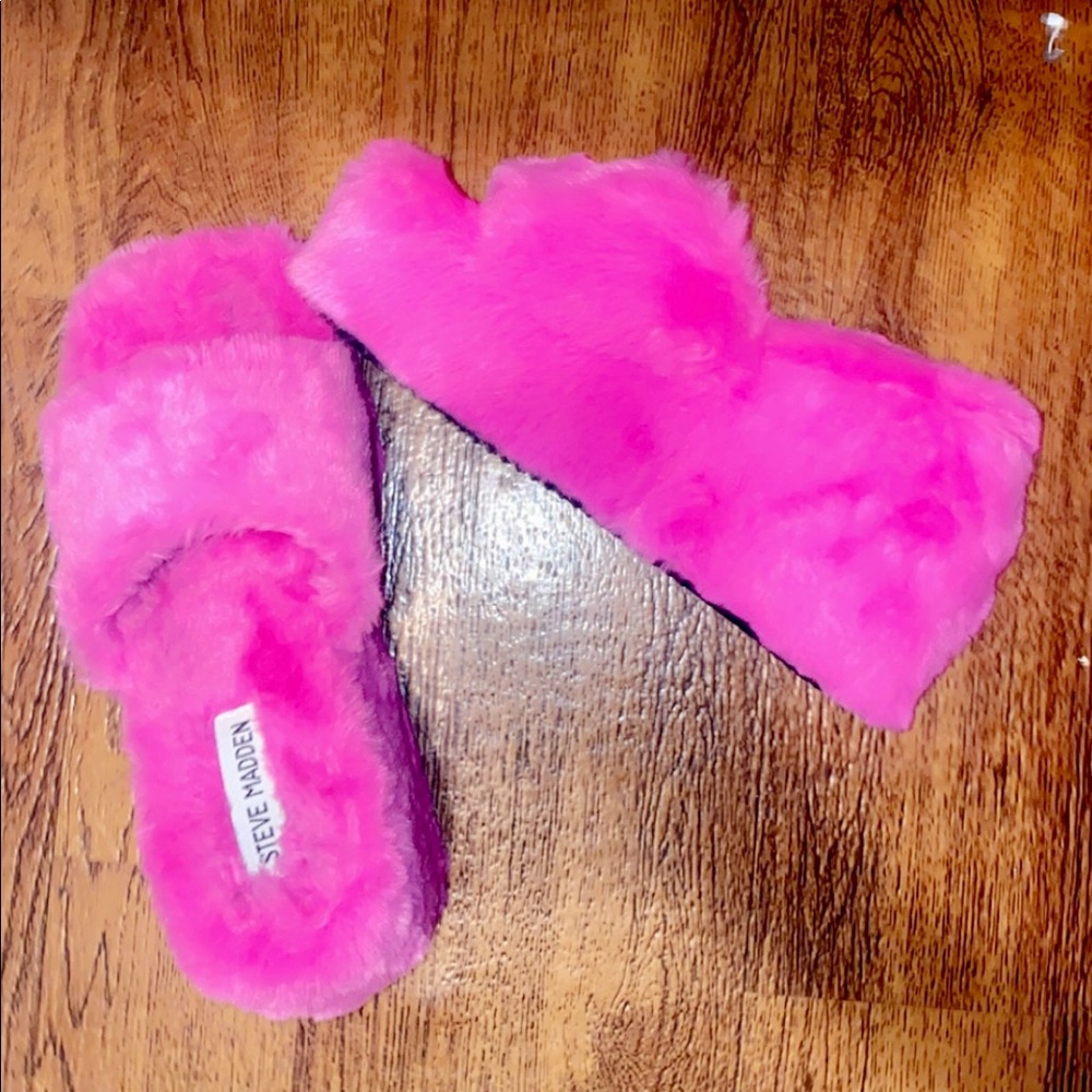 Steve Madden Faux Fur Platform Wedge Slides
